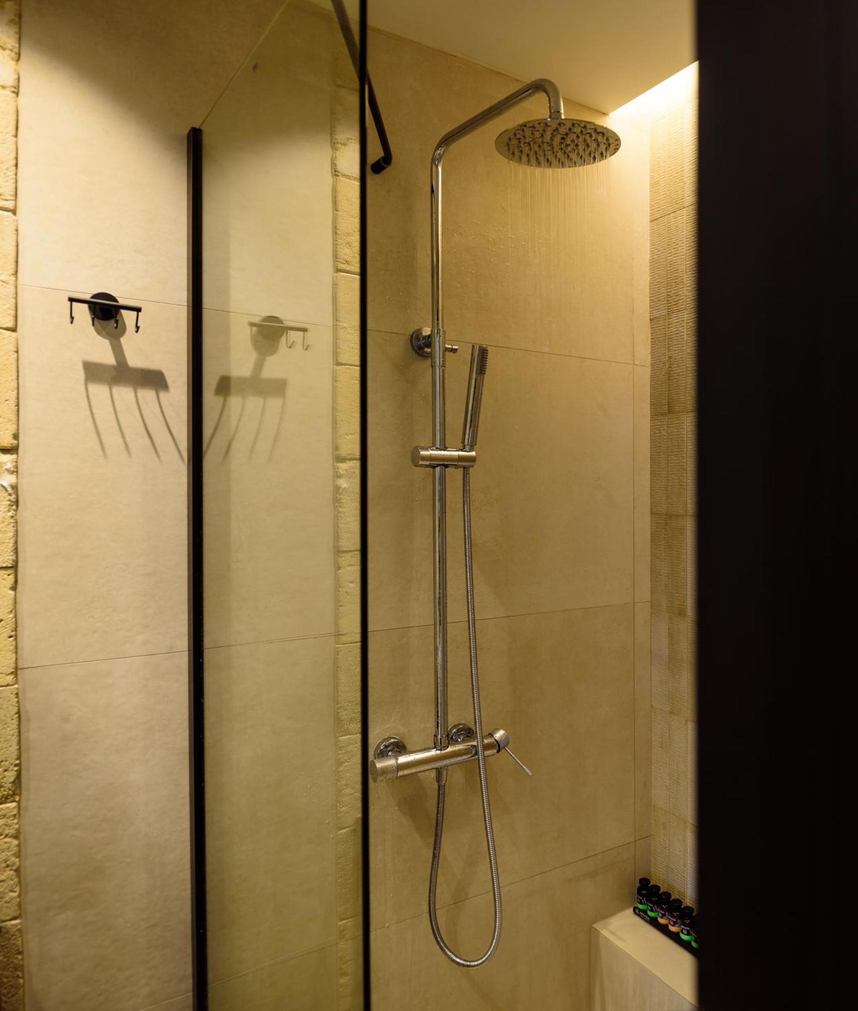 Hotel Arthur In Old Town Rhodes City