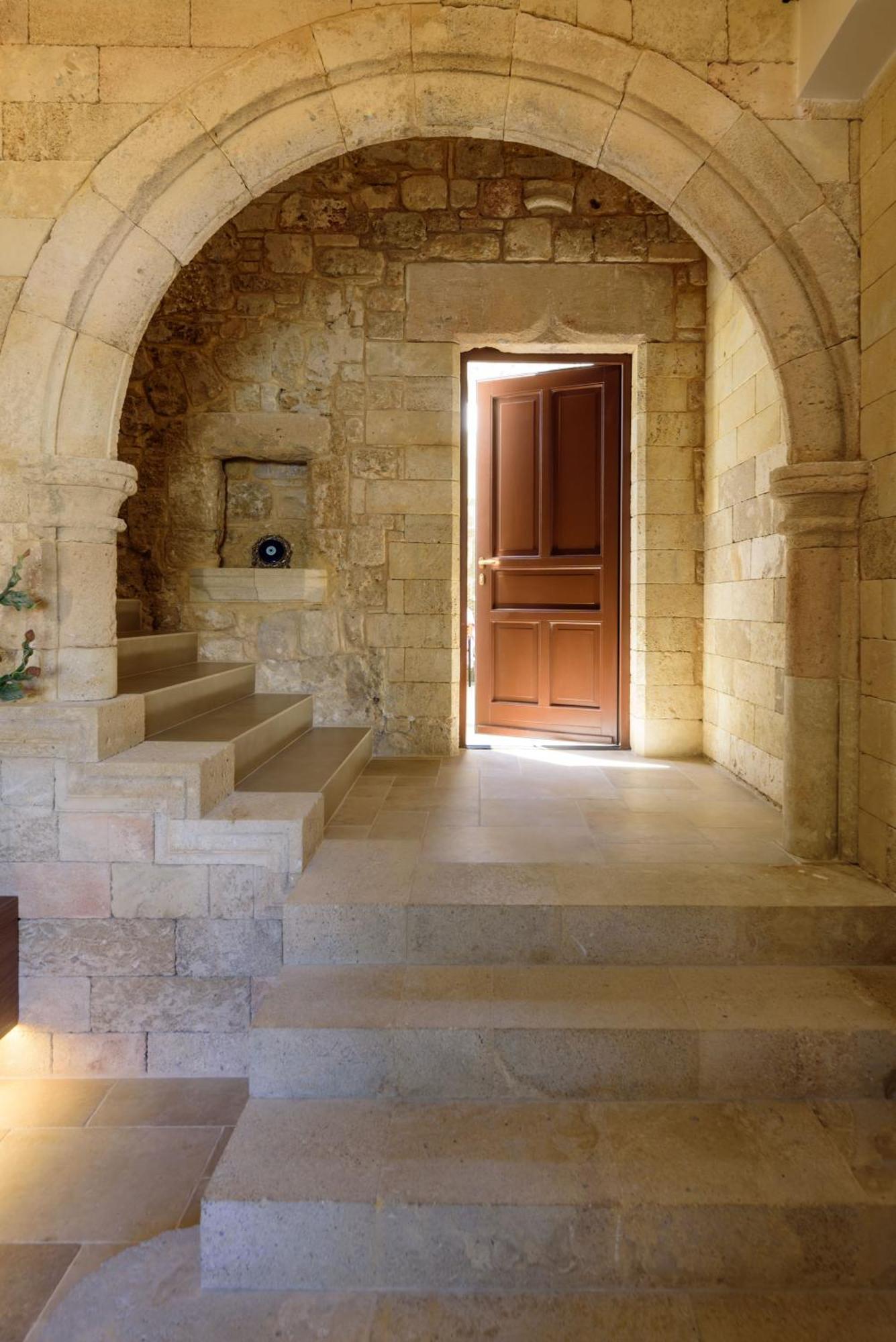 Hotel Arthur In Old Town Rhodes City